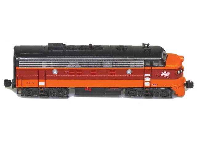 AZL 63005-2 Milwaukee Road EMD F7A #71A - Image 3