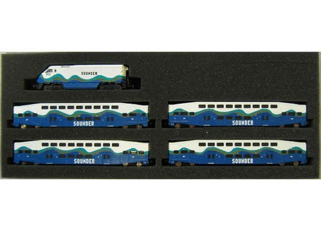 AZL 7005-2 F59PHI Sounder Full Set | Bombardier Cars #905